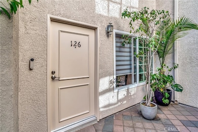 14727 Magnolia Blvd unit 126, Sherman Oaks, CA 91403 - photo 3