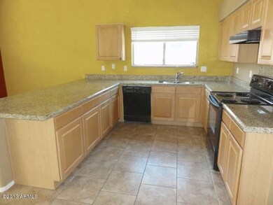 023-274135 - Kitchen-C-