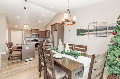 5860 Cottontop Crescent, Freeland, MI 48623 - photo 5