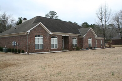 4013 Bentley Dr, Upatoi, GA 31829 - photo 4