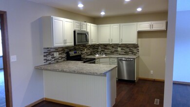 Gorgeous backsplash!