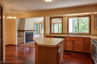 006-1808 Autumn Ln Lansing -Medium
