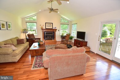 8116 Rider Ave, Towson, MD 21204 - photo 2