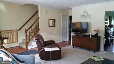 25 Carriage Walk Ct, Parkville, MD 21234 - photo 6