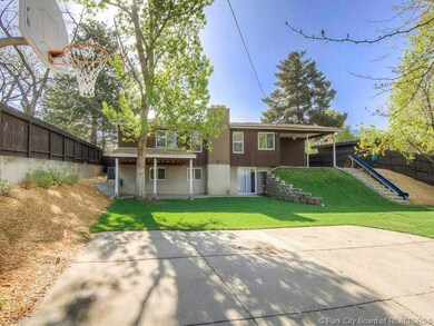 8090 Telford Way, Sandy, UT 84093 - photo 3