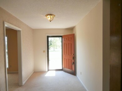 ENTRY FOYER