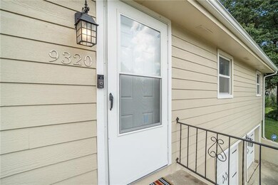 9320 W 49th Terrace, Shawnee, KS 66203 - photo 2