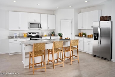 38 Ararat Dr, Palm Coast, FL 32137 - photo 4