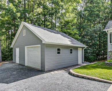 1039 Moore Rd, Asheboro, NC 27205 - photo 4