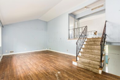 1236 Country Club2