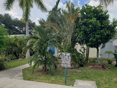 274 SW 9th St, Dania, FL 33004 - photo 2