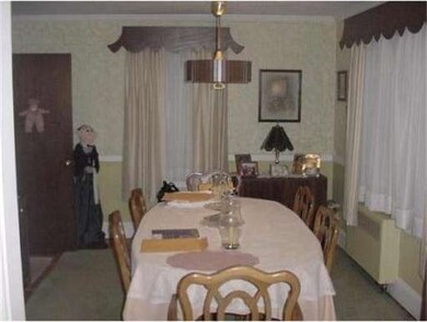 84 Dothan St, Arlington, MA 02474 - photo 5