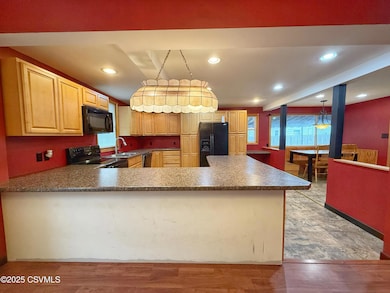 144 Lombard St unit 146, Sunbury, PA 17801 - photo 5