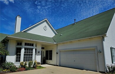 8 Golf View Ln, North Olmsted, OH 44070 - photo 4