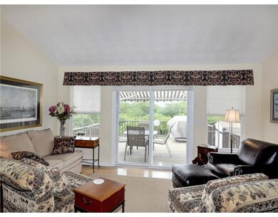 24 Carriage Trail, Middletown, RI 02842 - photo 2