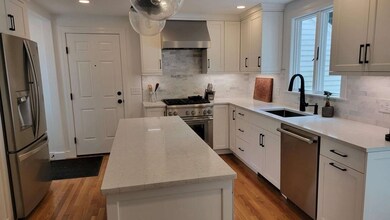 35 Bay State Rd, Wellesley Hills, MA 02481 - photo 4