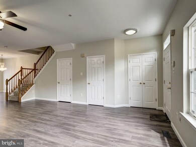 21204 Dorsey Spring Place unit 3, Germantown, MD 20876 - photo 5
