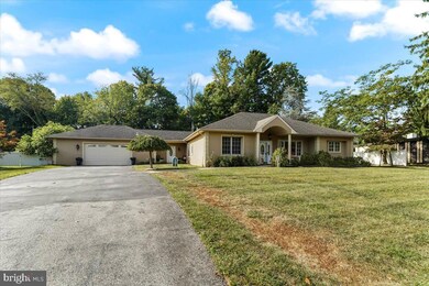 2251 Windsor Cir, Broomall, PA 19008 - photo 2