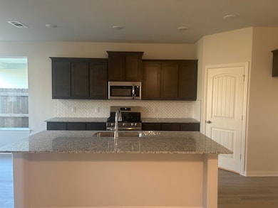 3517 Helena St, Gainesville, TX 76240 - photo 7