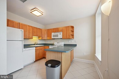 Iowa Condominiums unit 404, Washington, DC 20005 - photo 6