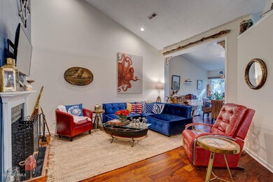 1902JumpinRunLivingroom