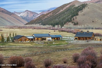 708 E Fork Rd, Hailey, ID 83333 - photo 5