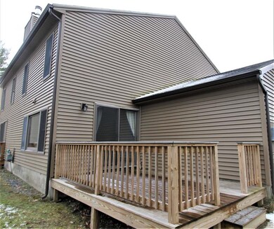 5A Bass St, Newmarket, NH 03857 - photo 2