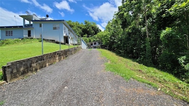 PARC 411 13 St, Vega Baja, PR 00693 - photo 2