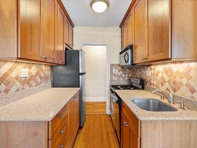 120 Riverway unit 11, Boston, MA 02215 - photo 7
