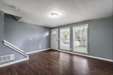 4106 living r