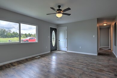 215 Arrowhead Loop-8