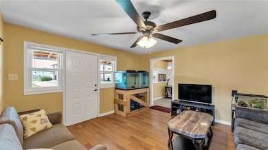 809 W Canal St, Mulberry, FL 33860 - photo 4