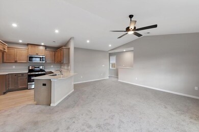 02-Living Room to Dining