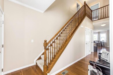 5562 Bunstine Dr, Westerville, OH 43081 - photo 2