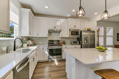 811 Saratoga Ln, Georgetown, TX 78633 - photo 5