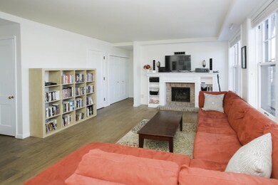 471 south st 404-111
