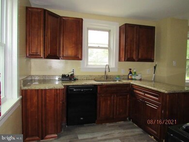 332 Deptford Ave, Woodbury, NJ 08096 - photo 7