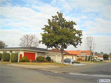 3 car garage