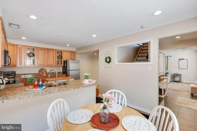 15570 Traverser Ct, Woodbridge, VA 22193 - photo 4