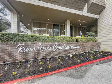 4837 Cedar Springs Rd unit 205, Dallas, TX 75219 - photo 5