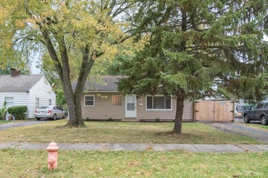 937 S Ashburton Rd, Columbus, OH 43227 - photo 2