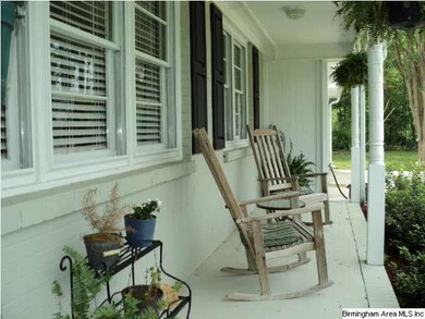Great Cozy Front Porch