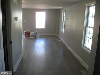 1804 Kings Hwy unit 6, Swedesboro, NJ 08085 - photo 2