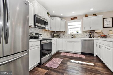 8008 Sunflower Cir, Saint Thomas, PA 17252 - photo 7