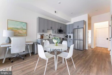 521 N 41st St unit 5, Philadelphia, PA 19104 - photo 3