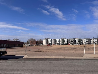 1417 E College Dr, Marshall, MN 56258 - photo 2