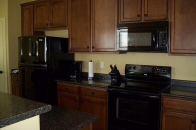 all black kitchen appliances