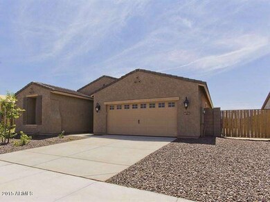 002_Inviting Curb Appeal