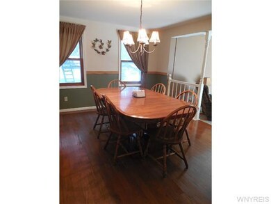 Breakfast Room