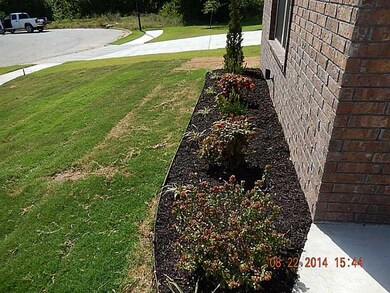 1548 Leesburg Ave, Springdale, AR 72764 - photo 2